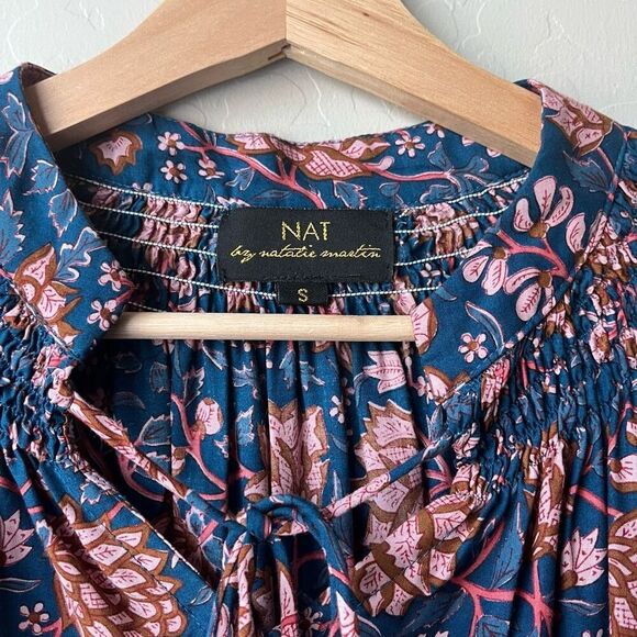 Nat by Natalie Martin Blue Floral Print Tassel Peasant Blouse Size Small - Picture 5 of 8